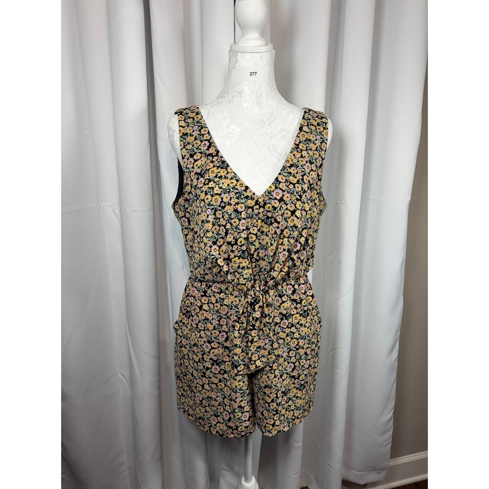 As U Wish Women Floral Tie Front Romper Black Yellow Pink V-Neck Size M Romper